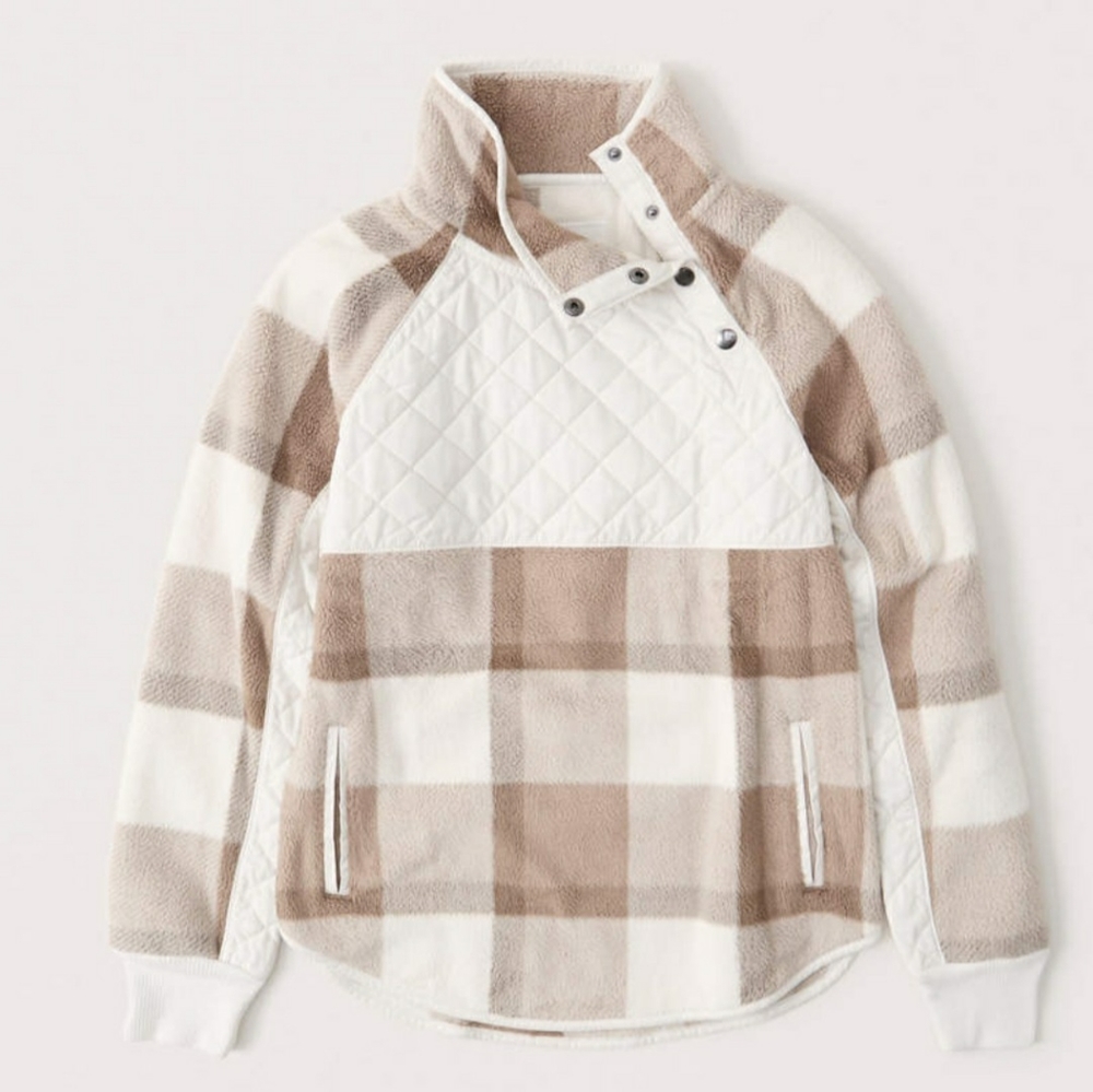 NWT Abercrombie Asymmetrical Snap Fleece